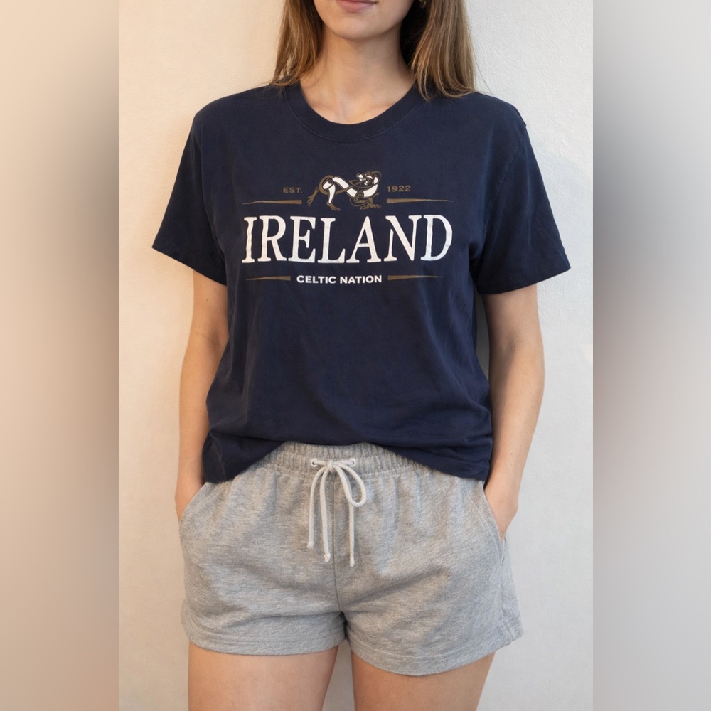 Retro « Ireland » Graphic T-Shirt unisex large